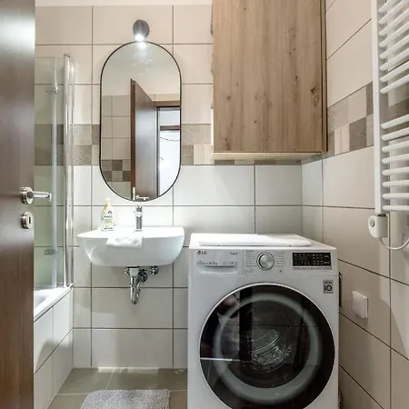 Walnut Tree Budapeszt