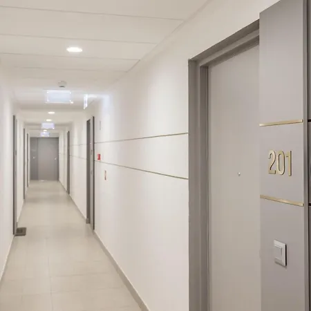 Walnut Tree Apartament *